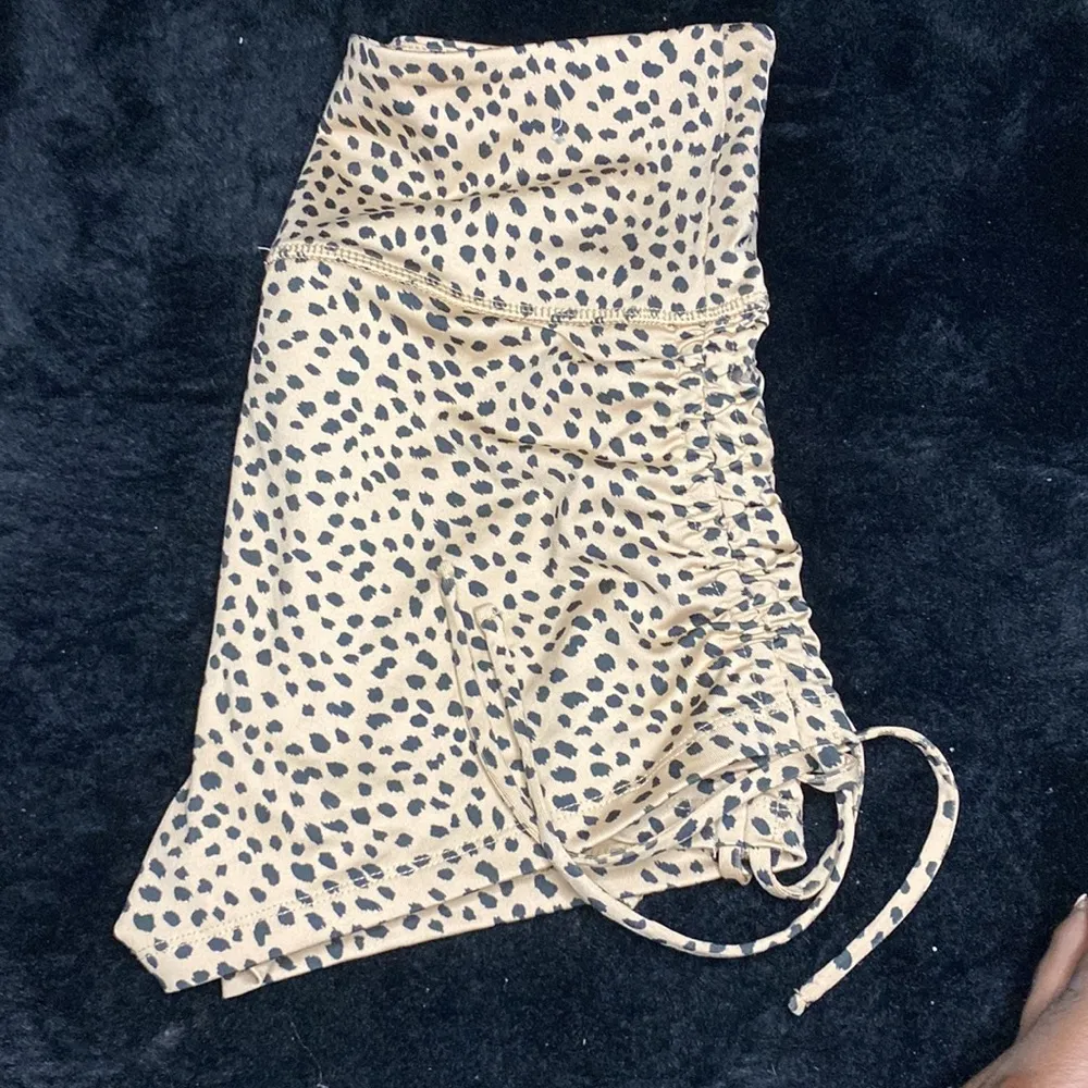 Perfect going out/workout Shorts - Image 3