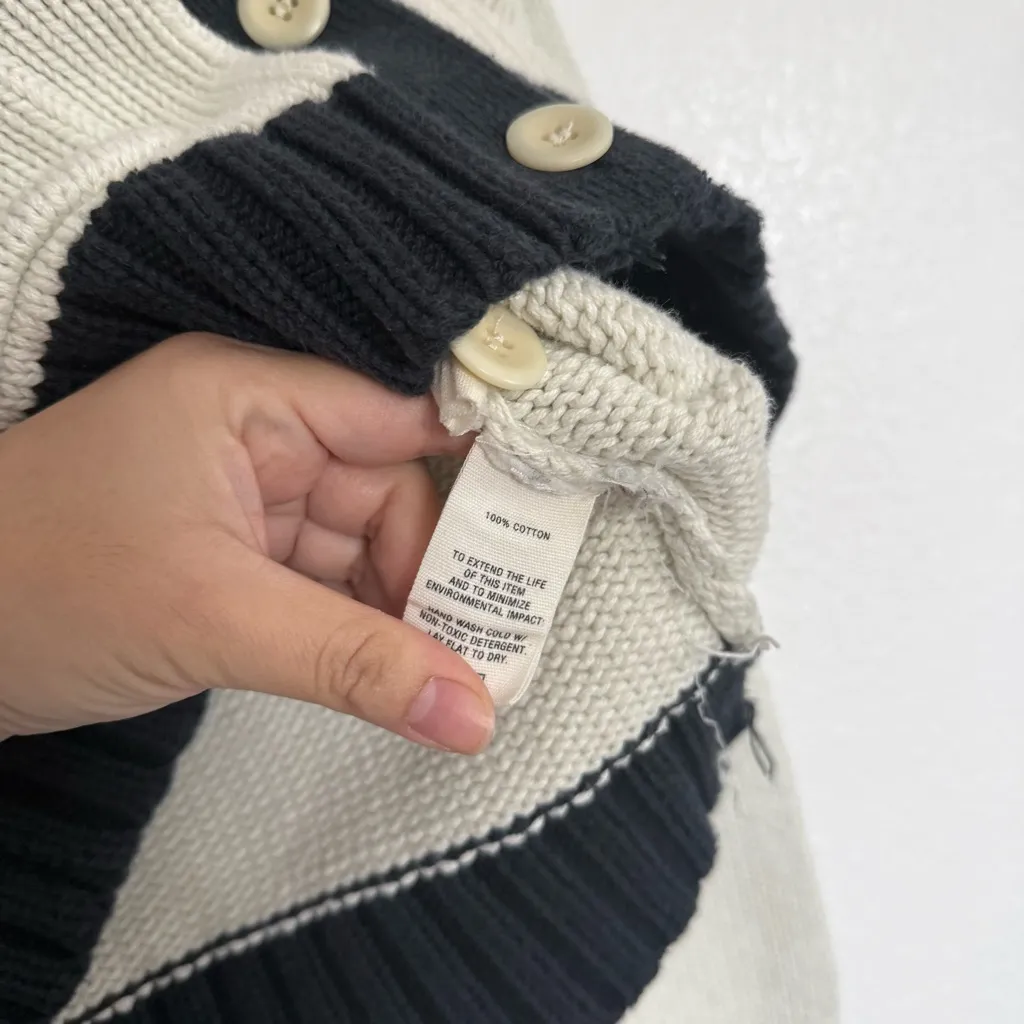 Alex Mill Tipped Button Front Cardigan in Ivory Black Small White - Image 6