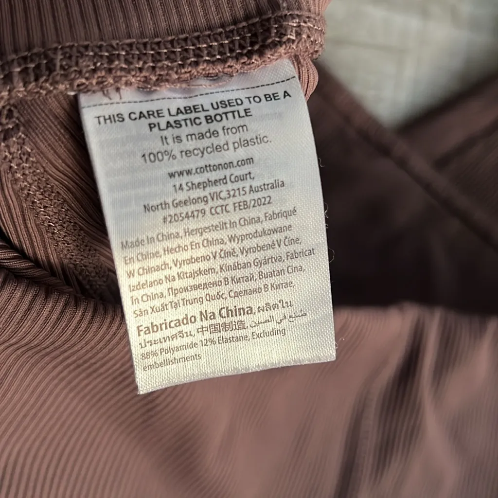 Sz 22 Cotton On Active Leggings Brownie Rib Flare
High Waist Stretch Lounge - Image 6