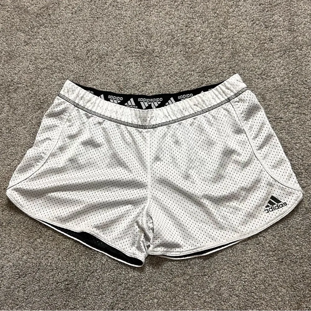 Adidas Black and White Mesh Reversible Running Shorts size Medium - Image 7