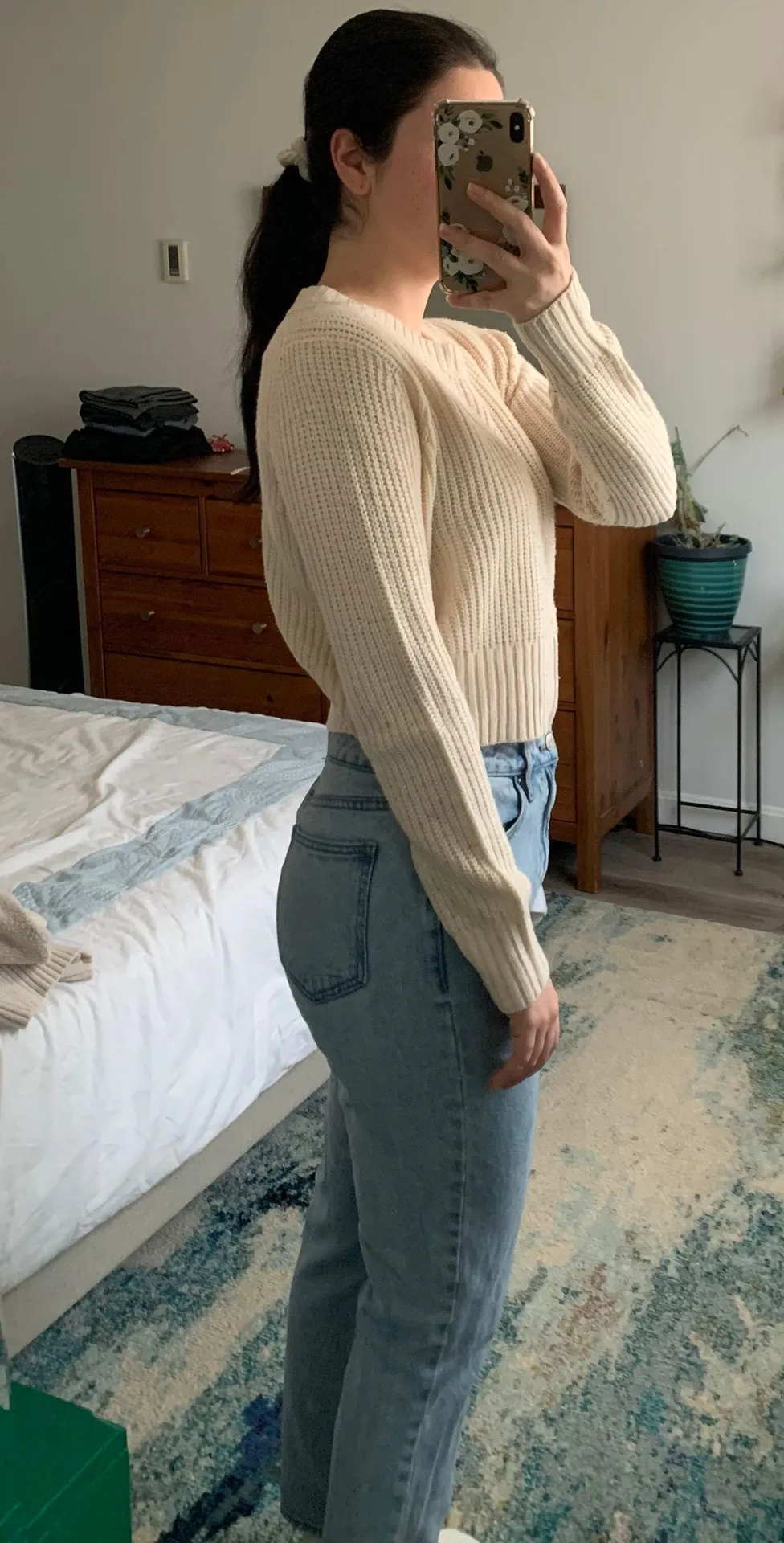 Croptop Sweater White - Image 3