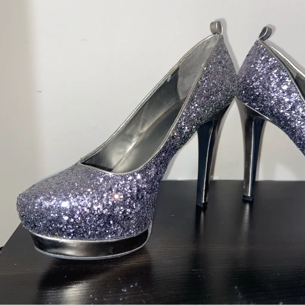 Glitter Silvery Lavender Platform 5 Inch Stiletto Heels Silver Size 7.5 - Image 6