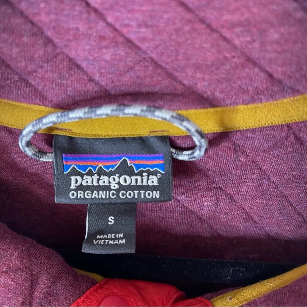 Patagonia‎ burgundy organic cotton quilted snap t jacket size small - Image 5