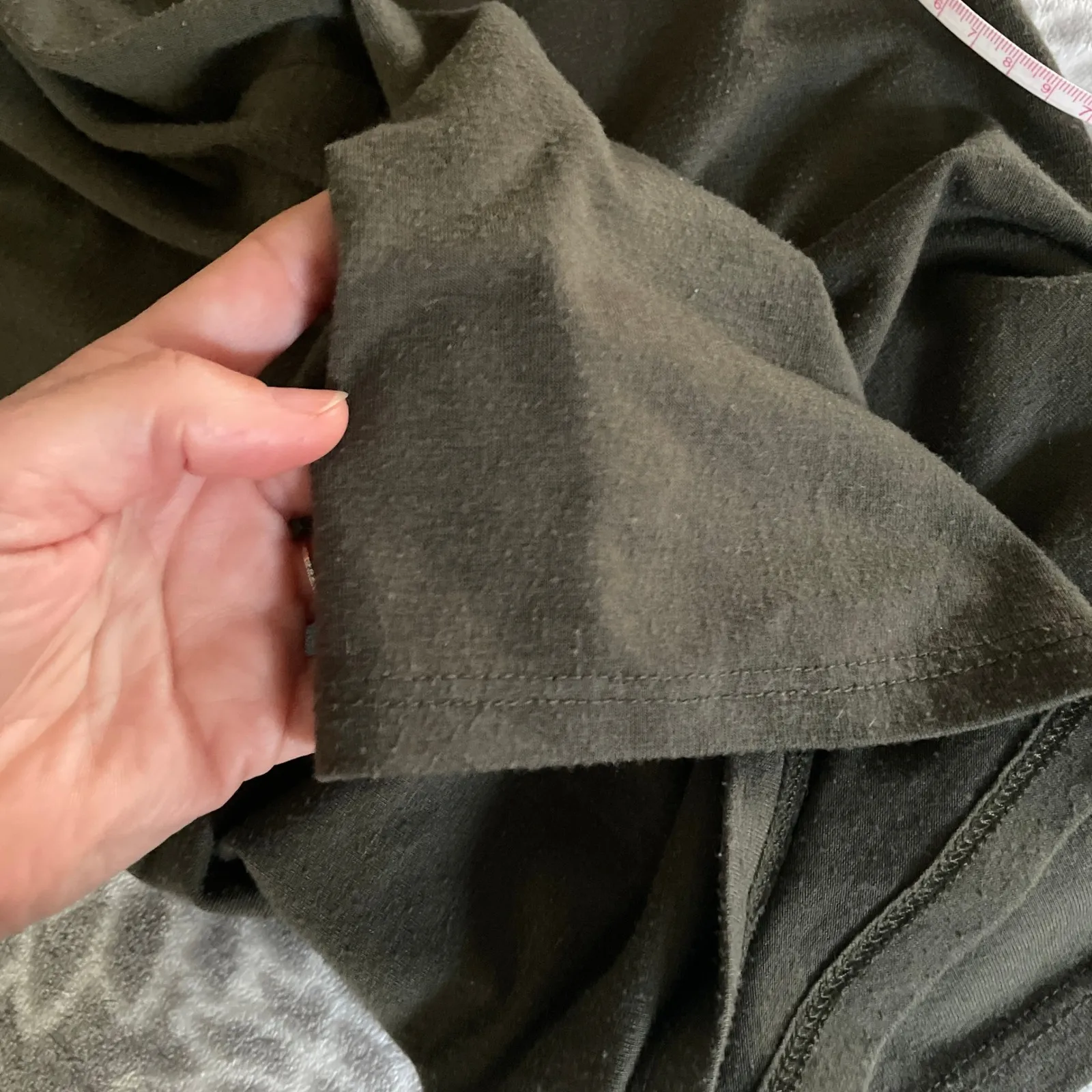 Army Green V-Neck T Shirt Dress size Medium Midi Everyday Minimalist Normcore - Image 8