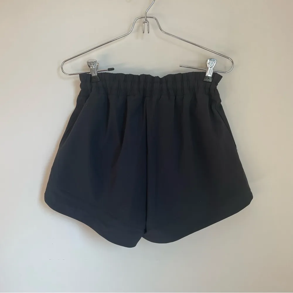 Peloton Black Athletic Shorts Lightweight Breathable Design - Image 2