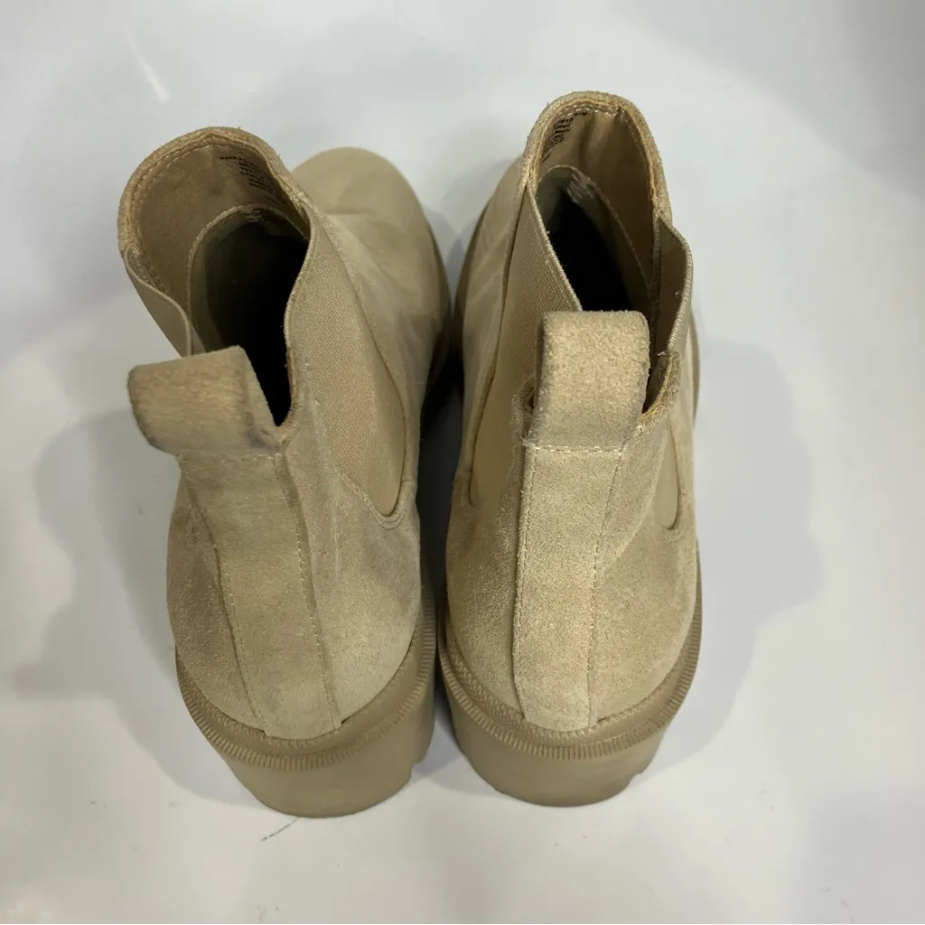 Steve Madden Hadlee boots pull on lug sole Chelsea tan cream women’s size 11 - Image 6