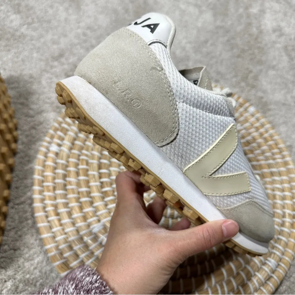 Veja Women’s Rio Branco Alveomesh White Pierre Natural Shoes Sneakers Size 9 - Image 16