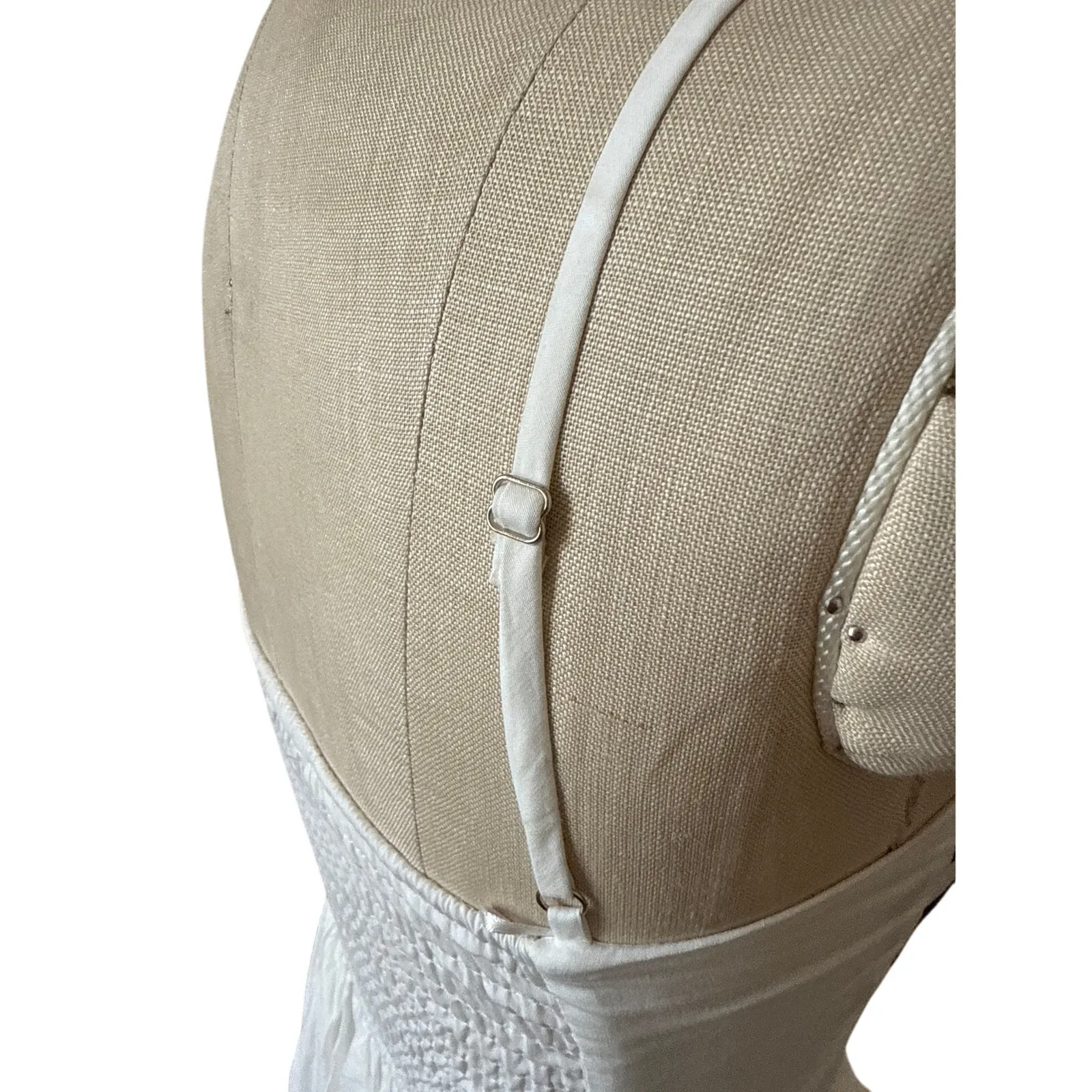 Moon River Sleeveless Midi Dress in White Size XS XSmall - Image 5