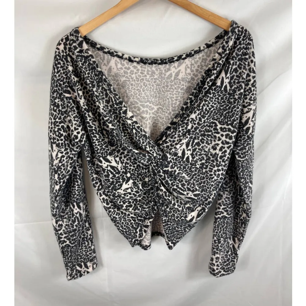 4/$25  NWT Poof New York Animal Print Twist Back Soft Top - Image 2