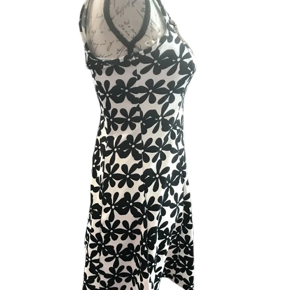 5 & Love Black and White Floral Dress Small - Image 3