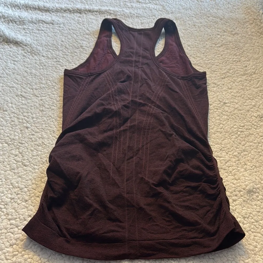 Athleta Red Ruched Sleeveless Tank Top - Image 5