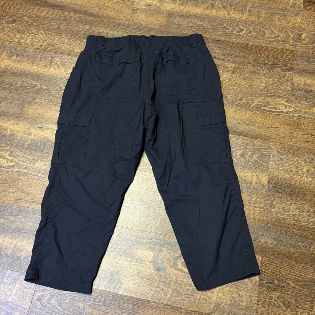 Duluth Trading Co Dry on The Fly Capri Pants Womens 14 Black Cargo Nylon Stretch - Image 8