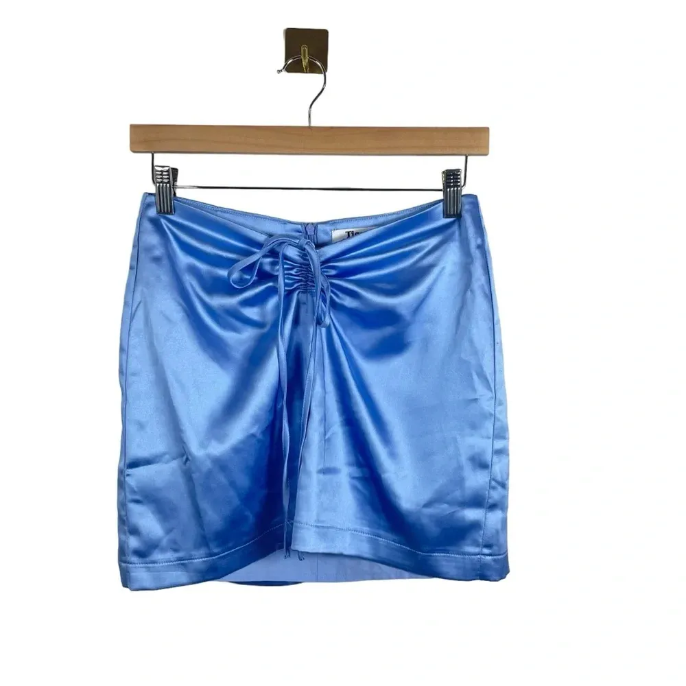 NWOT Tiger Mist Satin Mini Skirt in Baby Blue Size S - Image 6
