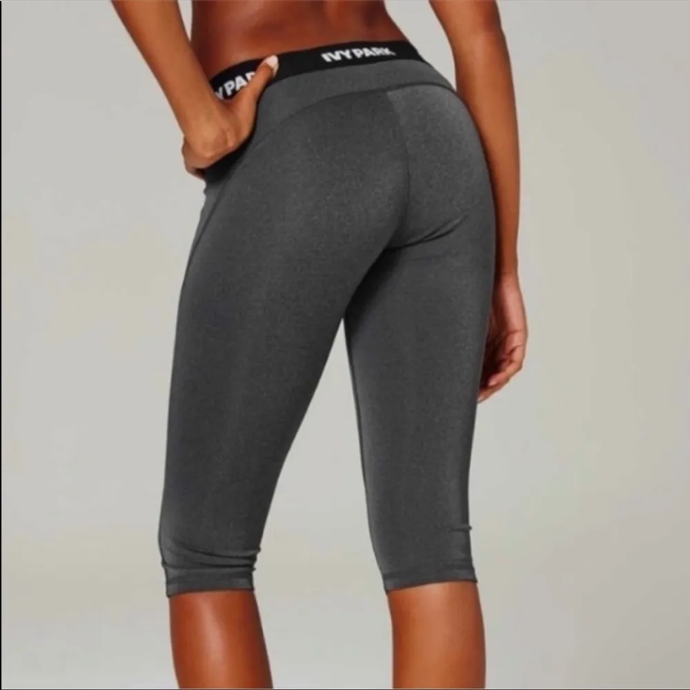 IVY PARK Grey I Logo Capri Leggings in Heather Gray elastic waistband Logo - Image 2