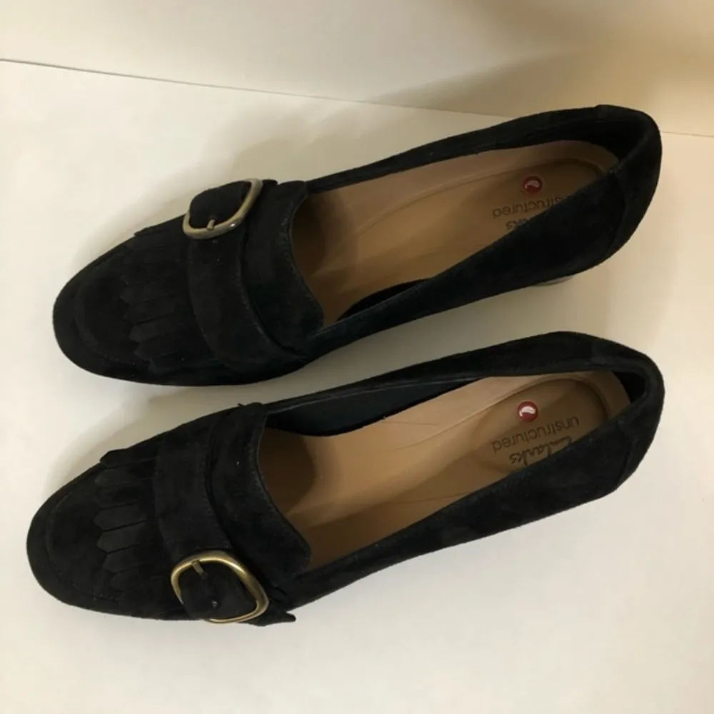 NEW Clarks Unstructured Cosmo Go Heeled Loafers - Image 2