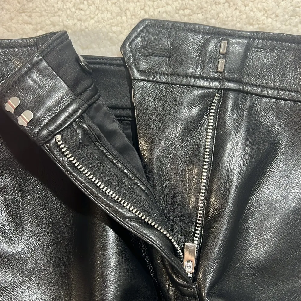 Babaton Black Faux Leather Cropped Pant Sz 4 - Image 10
