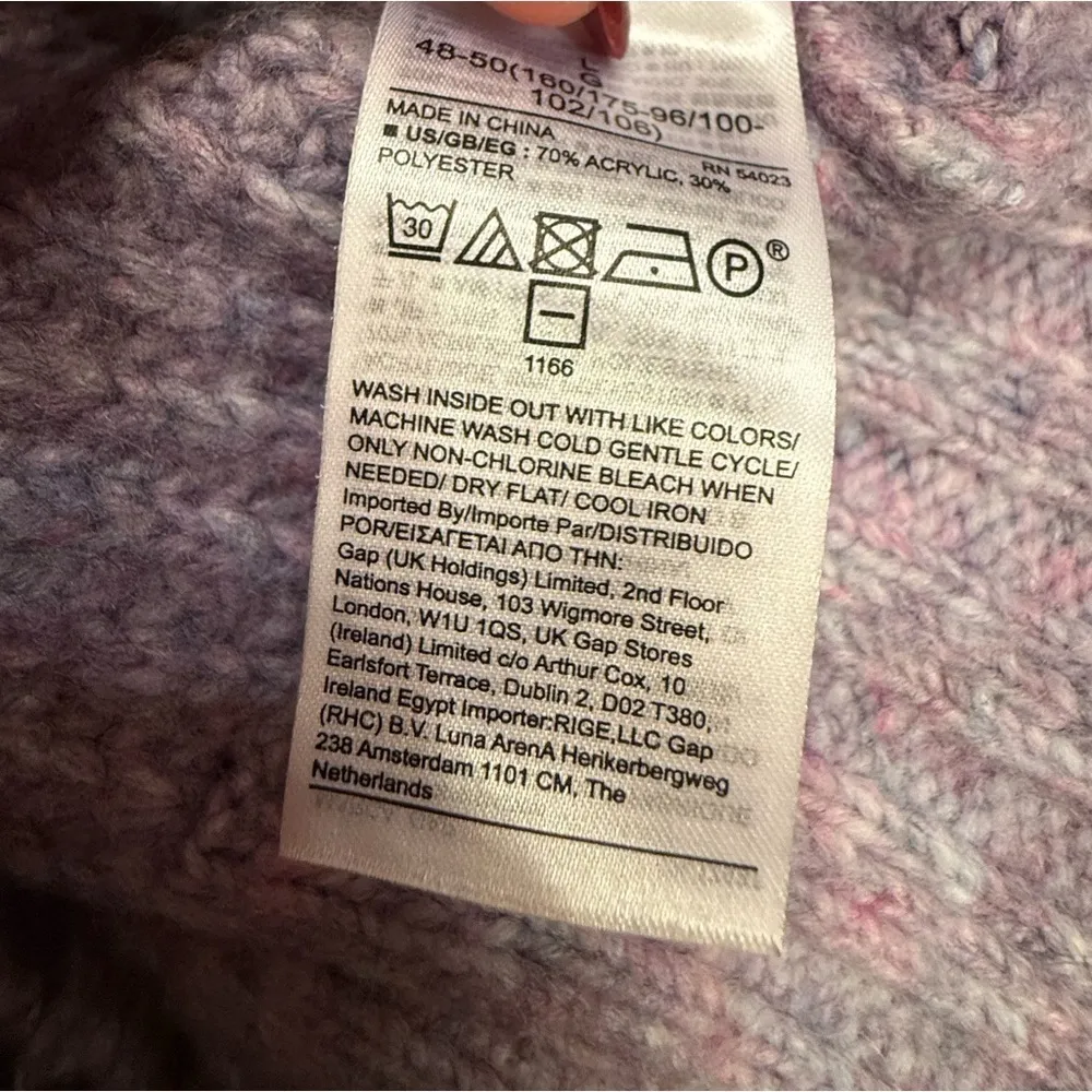 GAP heavy warm sweater! - Image 5