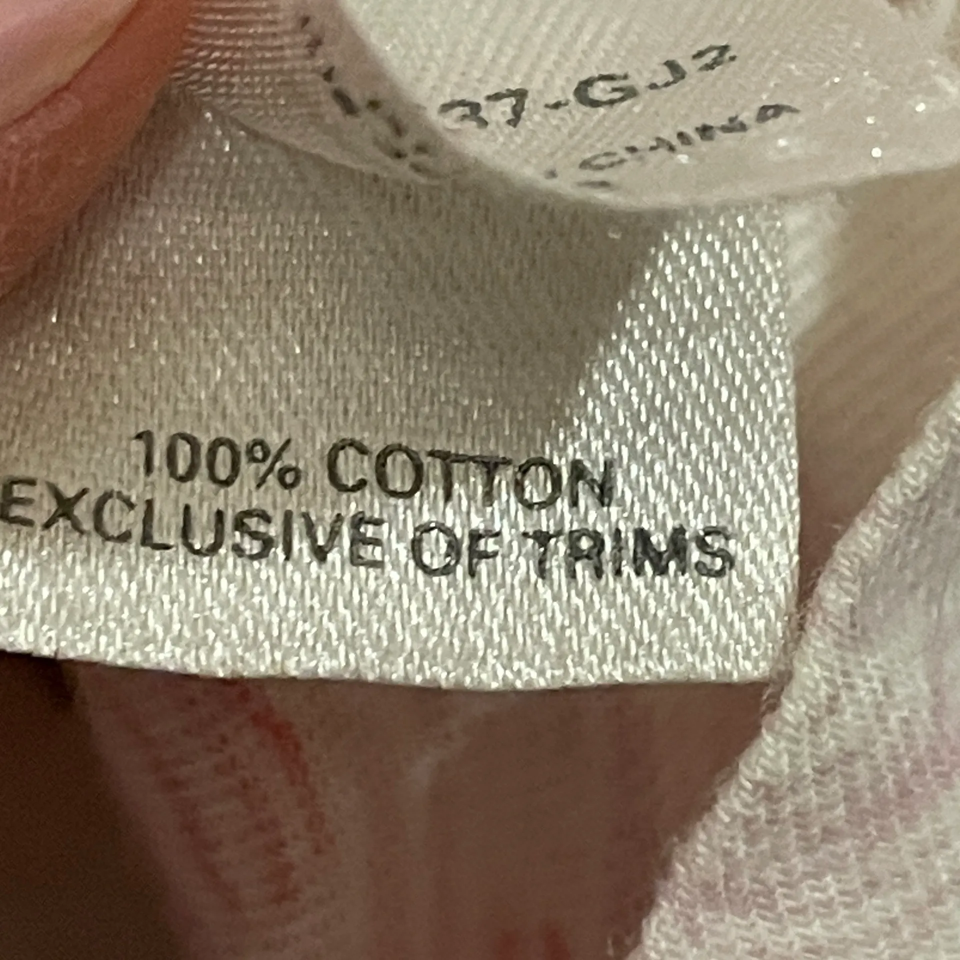 Victoria’s Secret Long Sleeve Button Down Pajama Top seen on Big Bang Theory M - Image 8