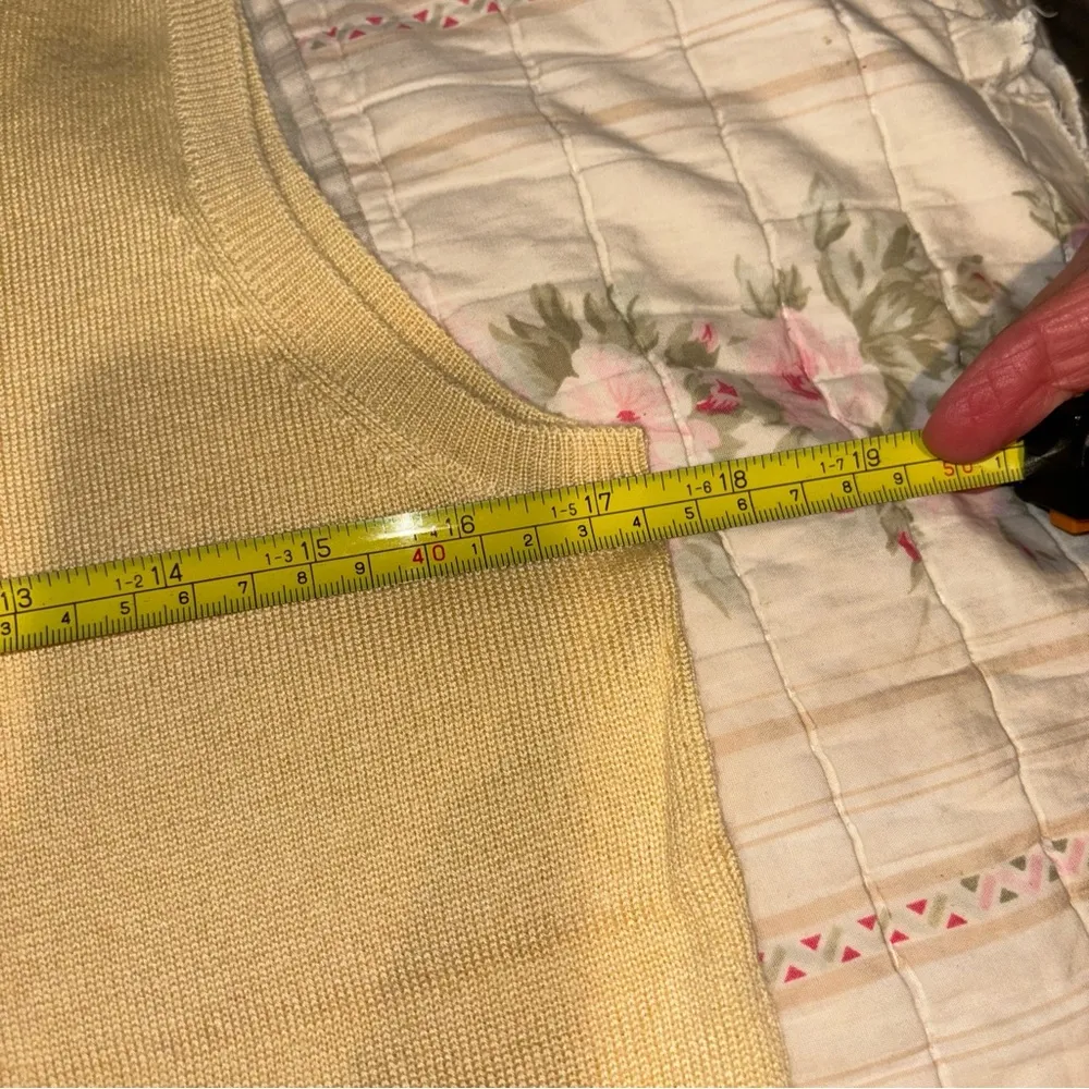 Brooks brothers silk and cashmere vest - Image 3