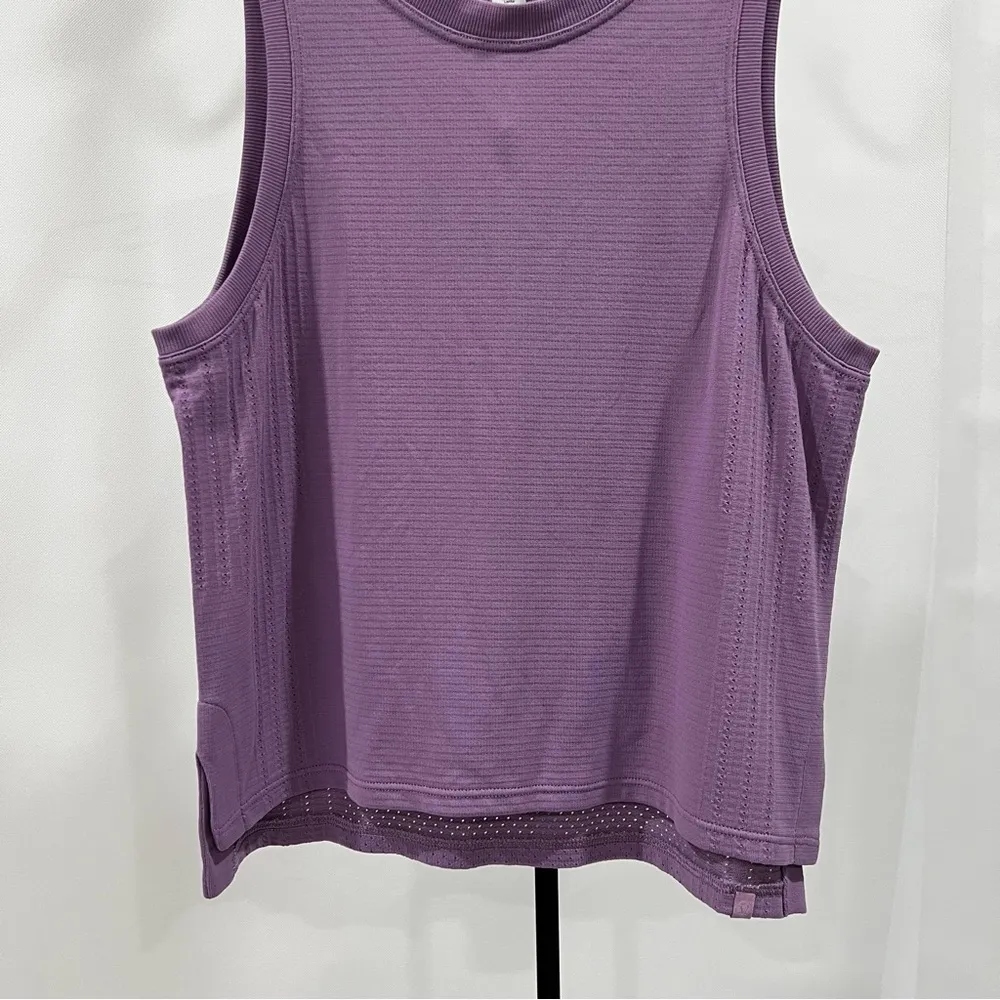 Lululemon Train to Be Tank Top Wisteria Purple Size 2 Sleeveless - Image 10