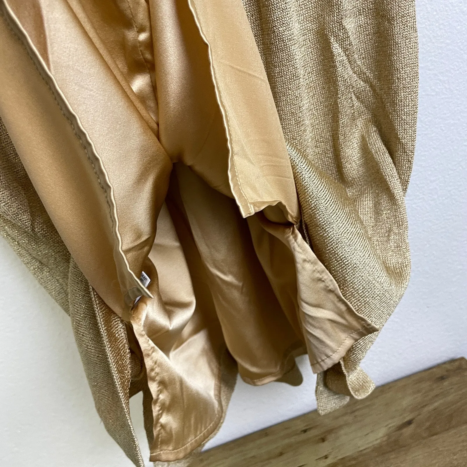 St John Couture Dress Womens 12 Gold Metallic Short Sleeve Knit Button Midi - Image 10