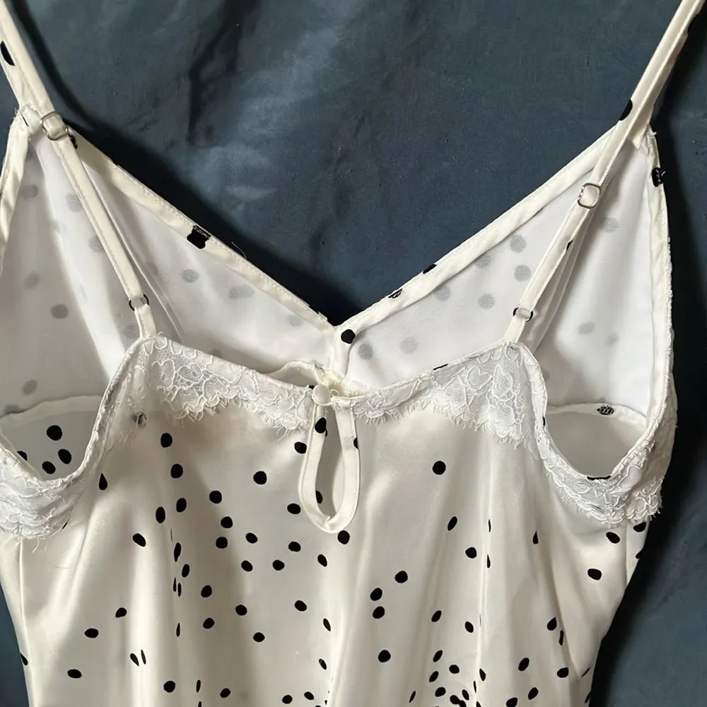 Kate Spade: “Dream a little Dream” Black/White with Lace nightgown- M - Image 14