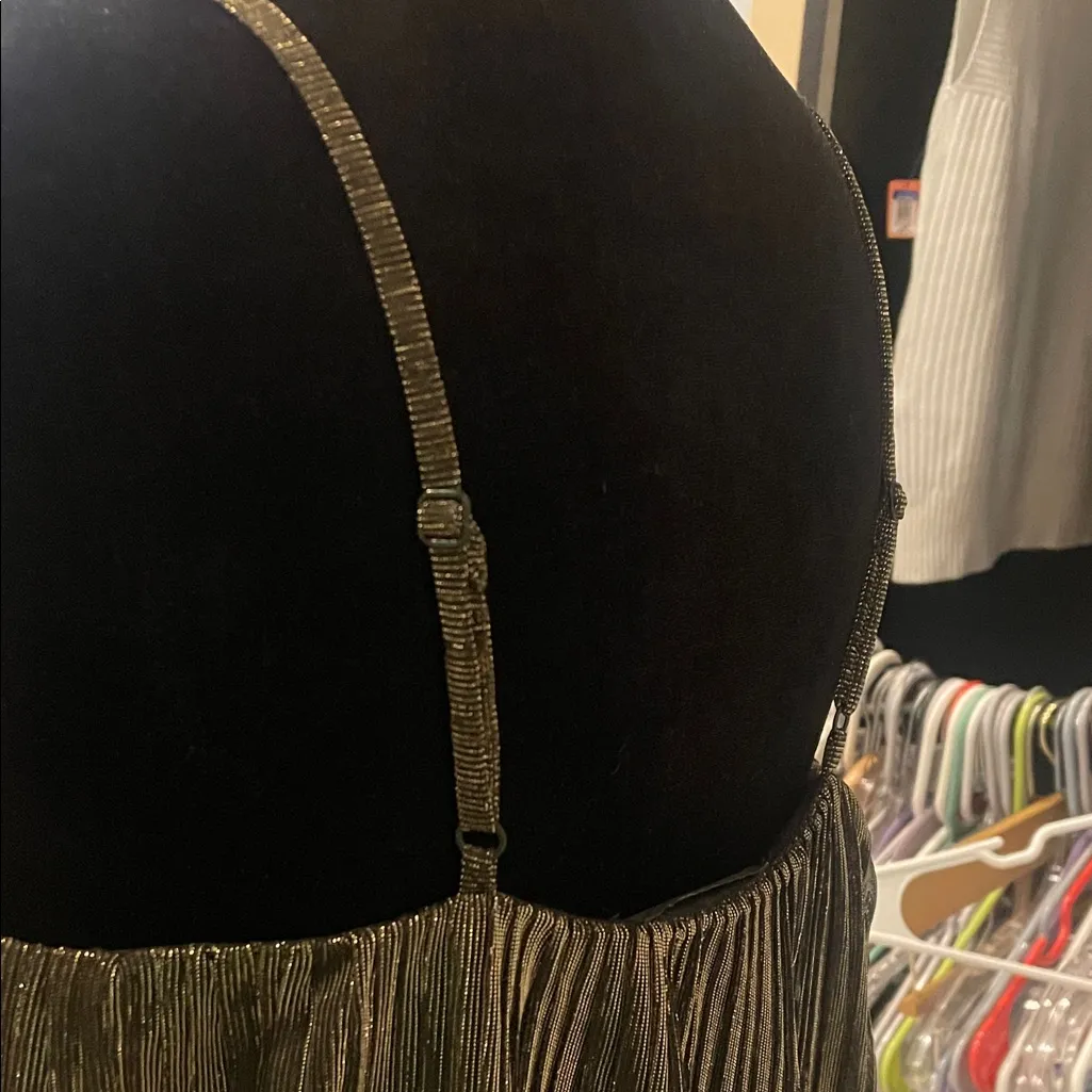 Elegant Brown Pleated sparkly Women's Top small - Image 3