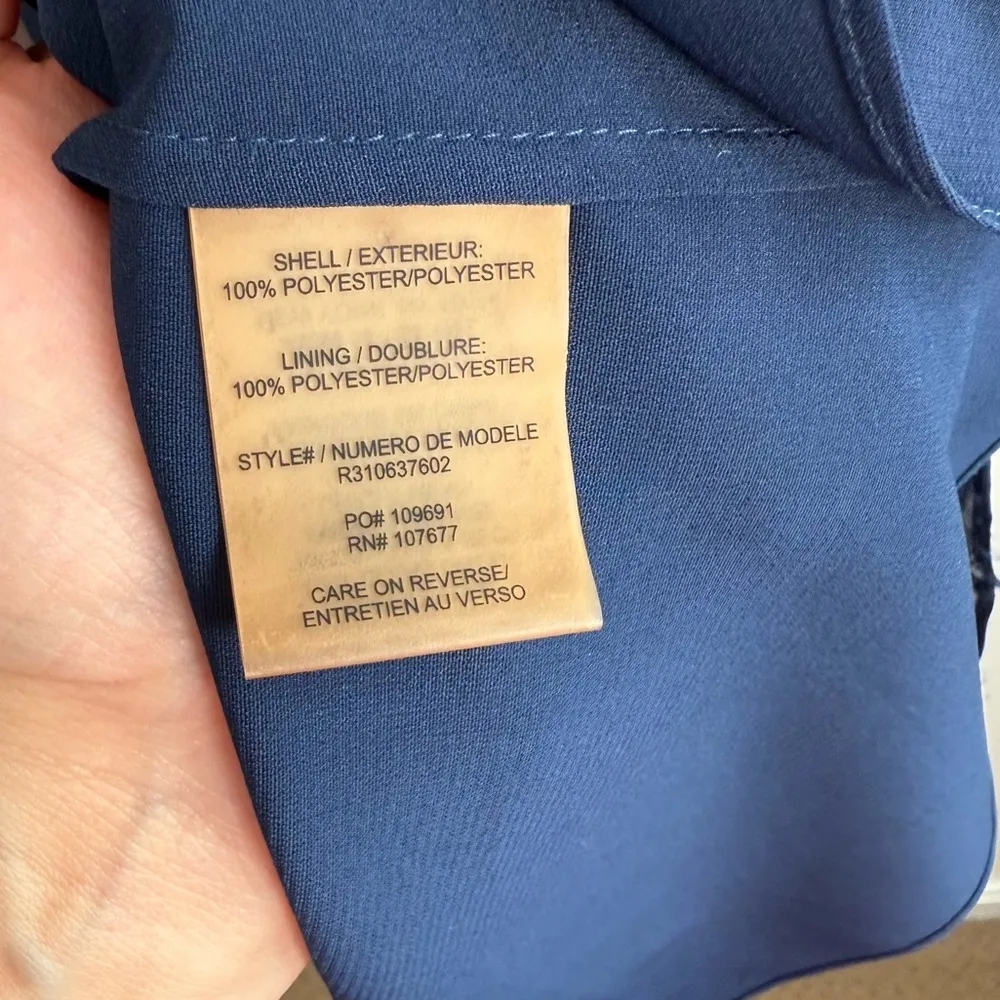 Alice + Olivia Navy Odette Flutter Sleeve Dress - Image 9