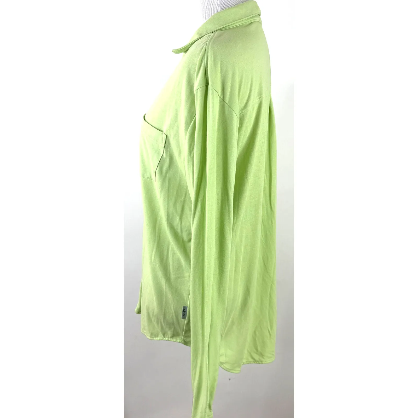 Stio Women's Bright Green Button Up Long Sleeve Shirt Size large - Image 6