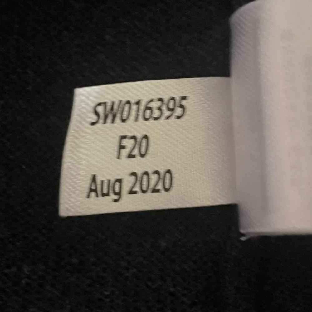 Smartwool Women's Shadow Pine Colorblock Sweater Black Heather Small - Image 8