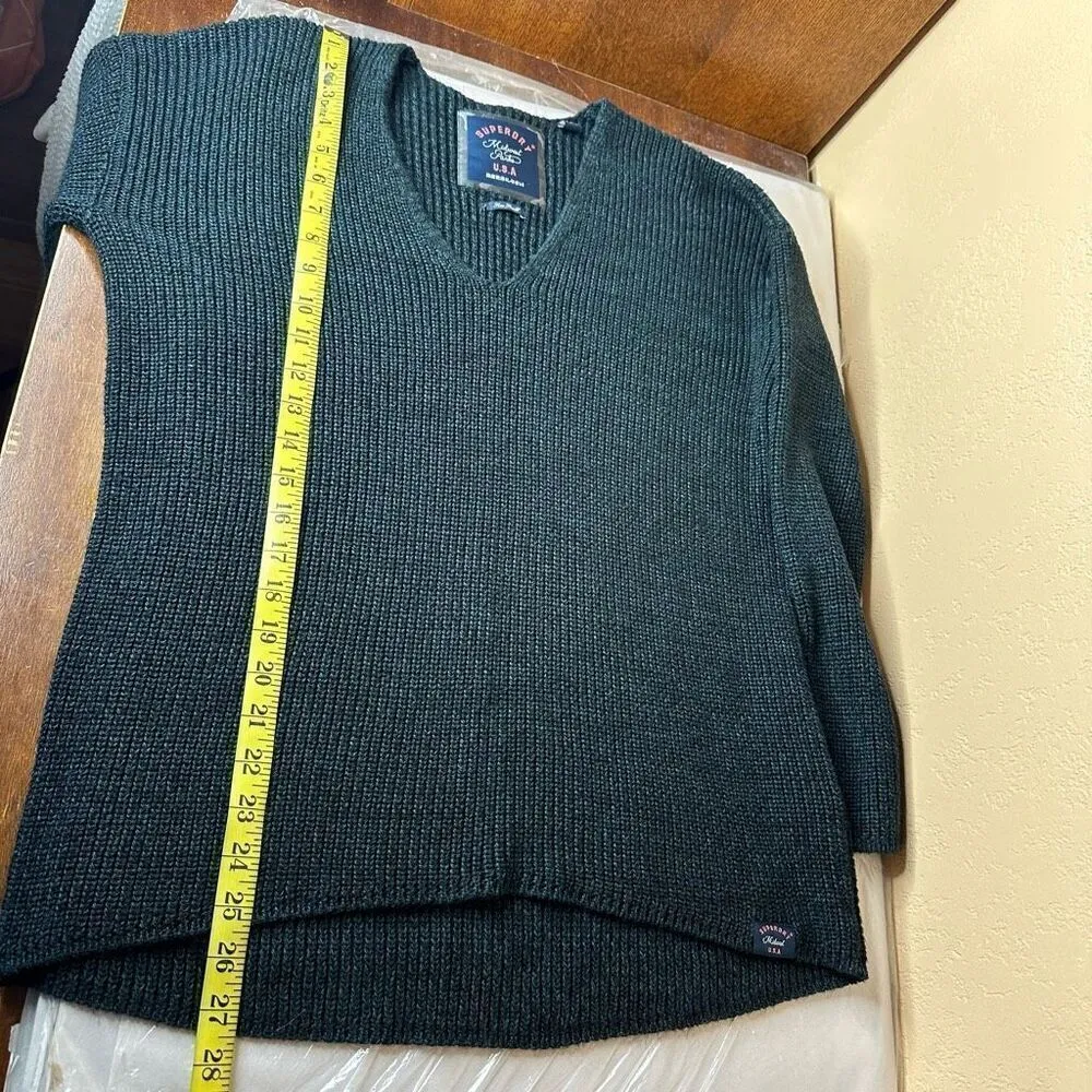 Superdry Midwest Parks V-Neck Sweater Size Small - Image 6