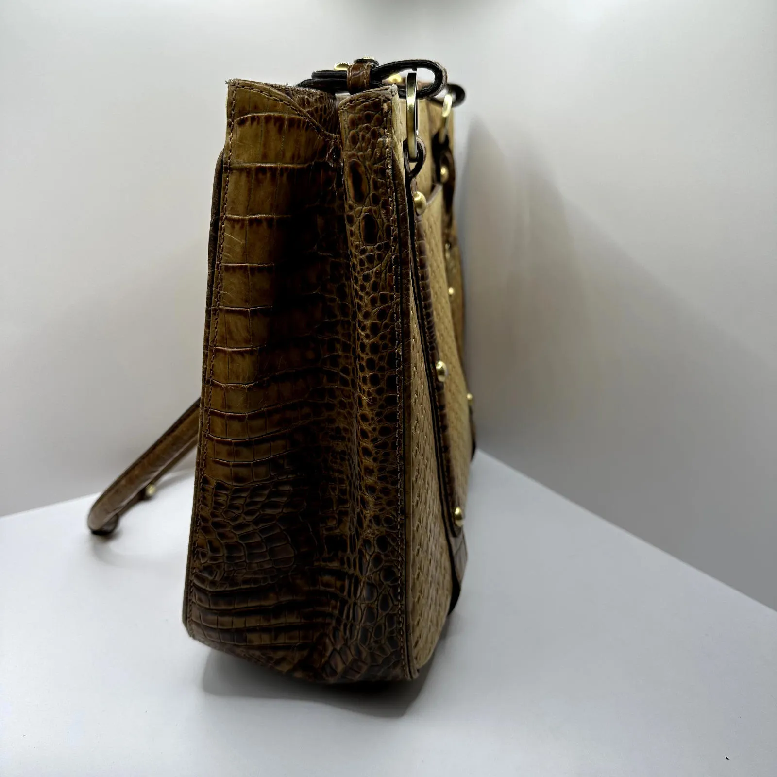 BRAHMIN Vtg Two Toned Embossed Leather Purse HandBag Alligator Croc Tan Brown - Image 6