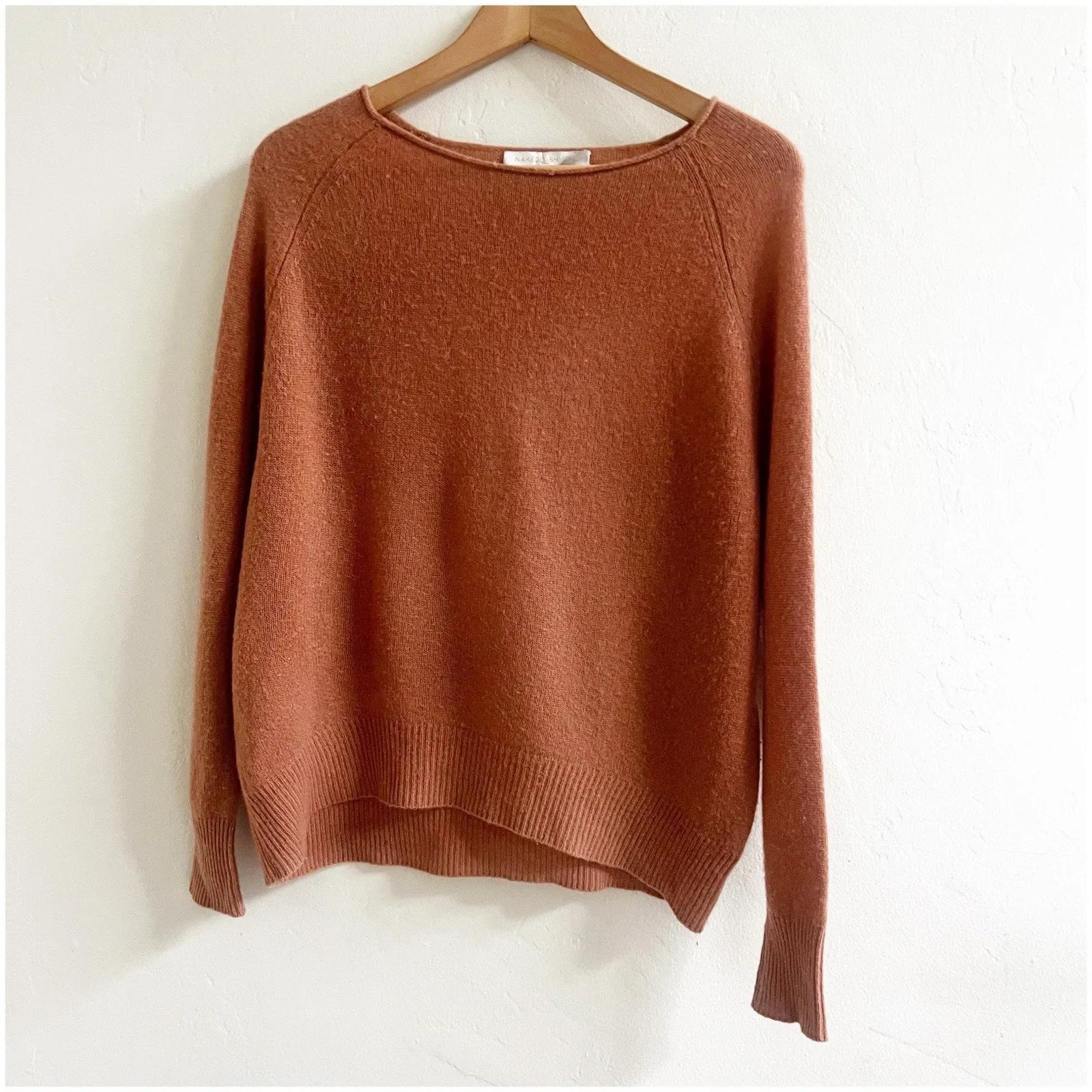 Naked Cashmere Women’s Size XS Brown Scoop Neck Sweater Long Sleeve Preppy - Image 4