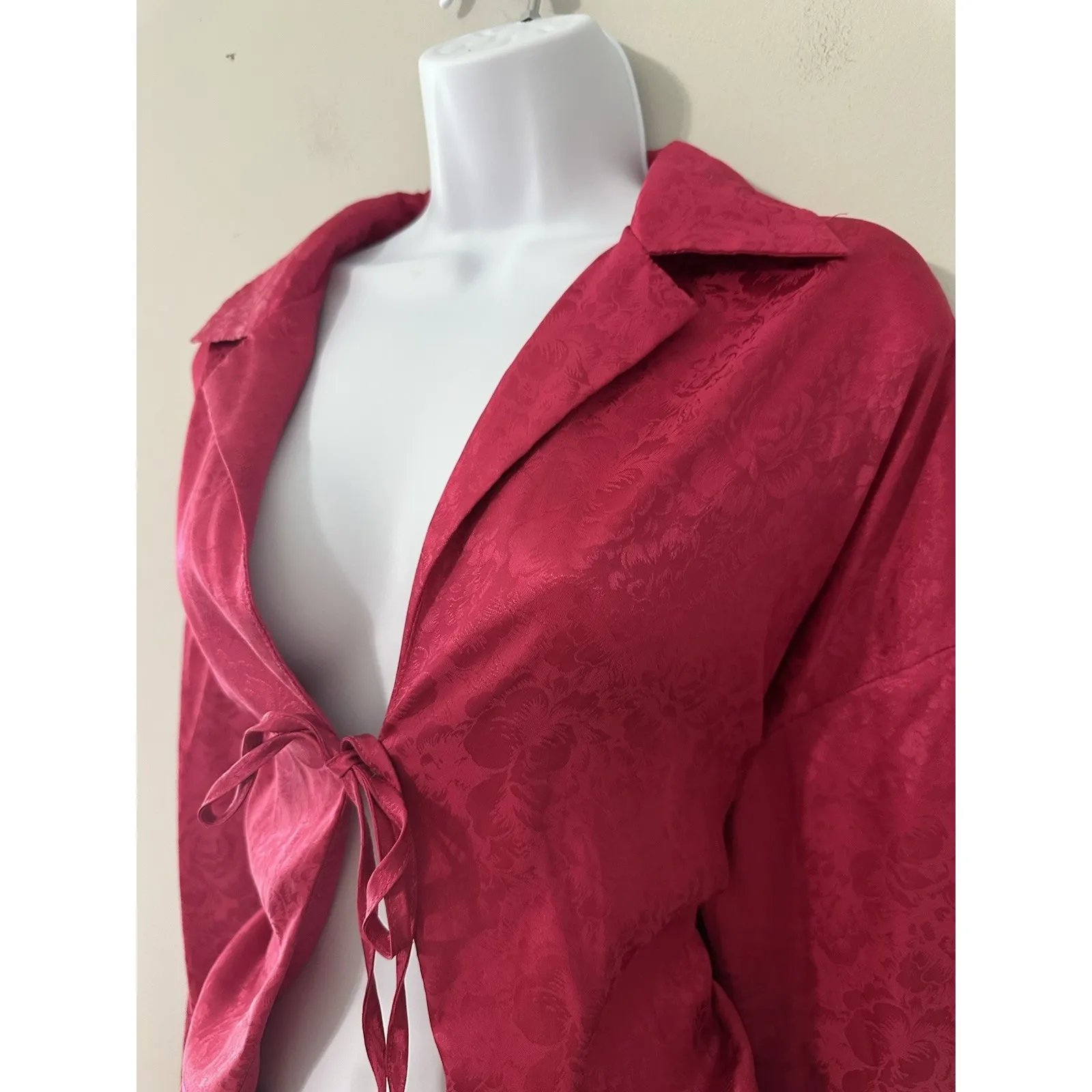 12th Tribe Fuchsia Floral Jacquard Tie-Front Blouse & Mini Skirt Set Size XS & S - Image 4