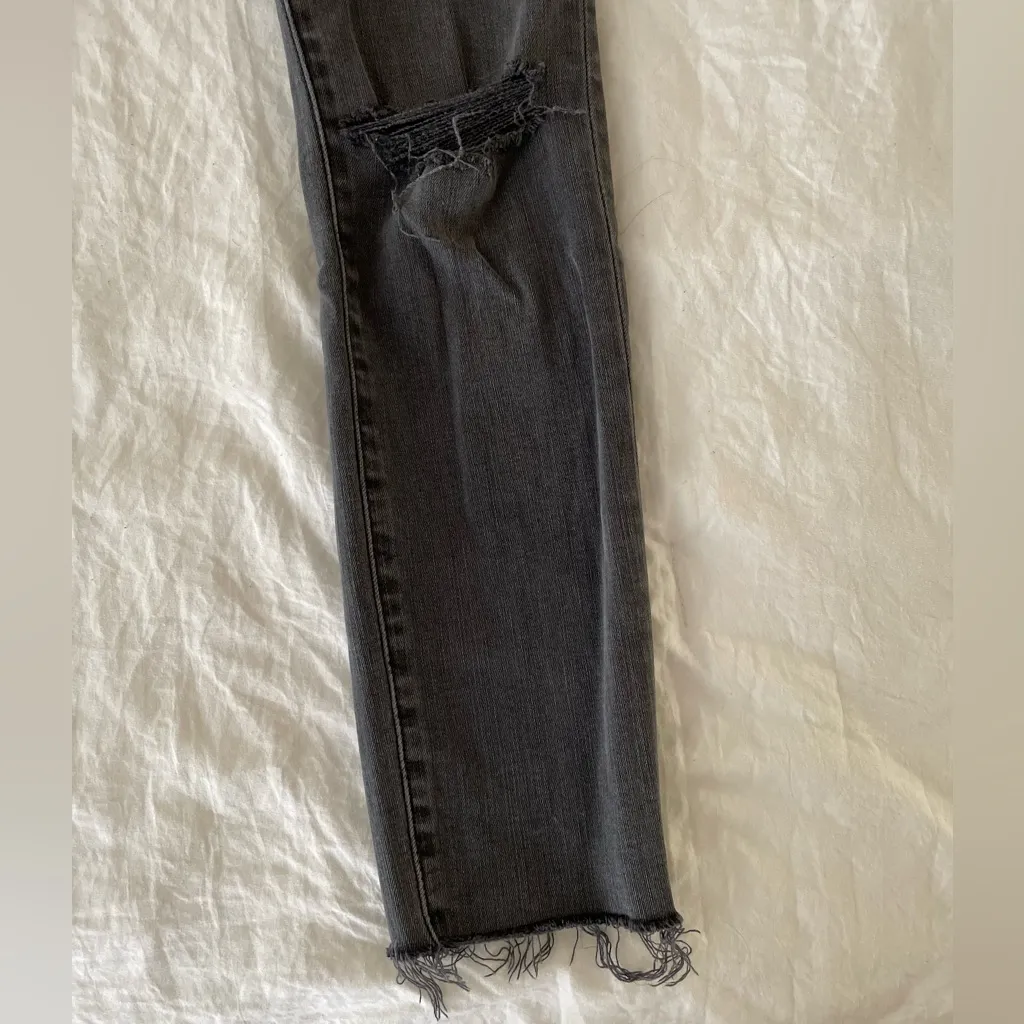 Madewell 9'' Mid-Rise Skinny Jeans Raw Hem Distressed Y2K in Black Sea Size 23P - Image 8