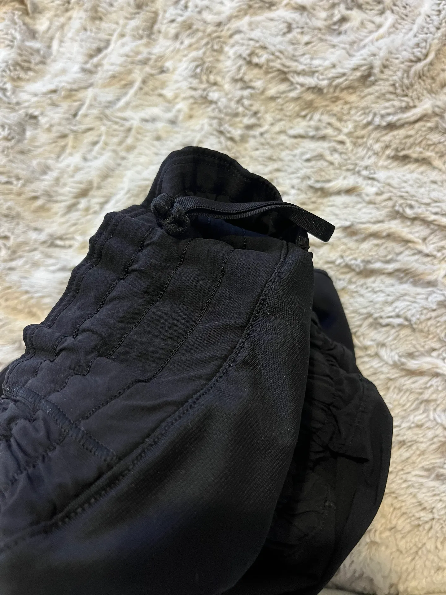 Hotty Hot Short High-Rise 2.5” - Image 3