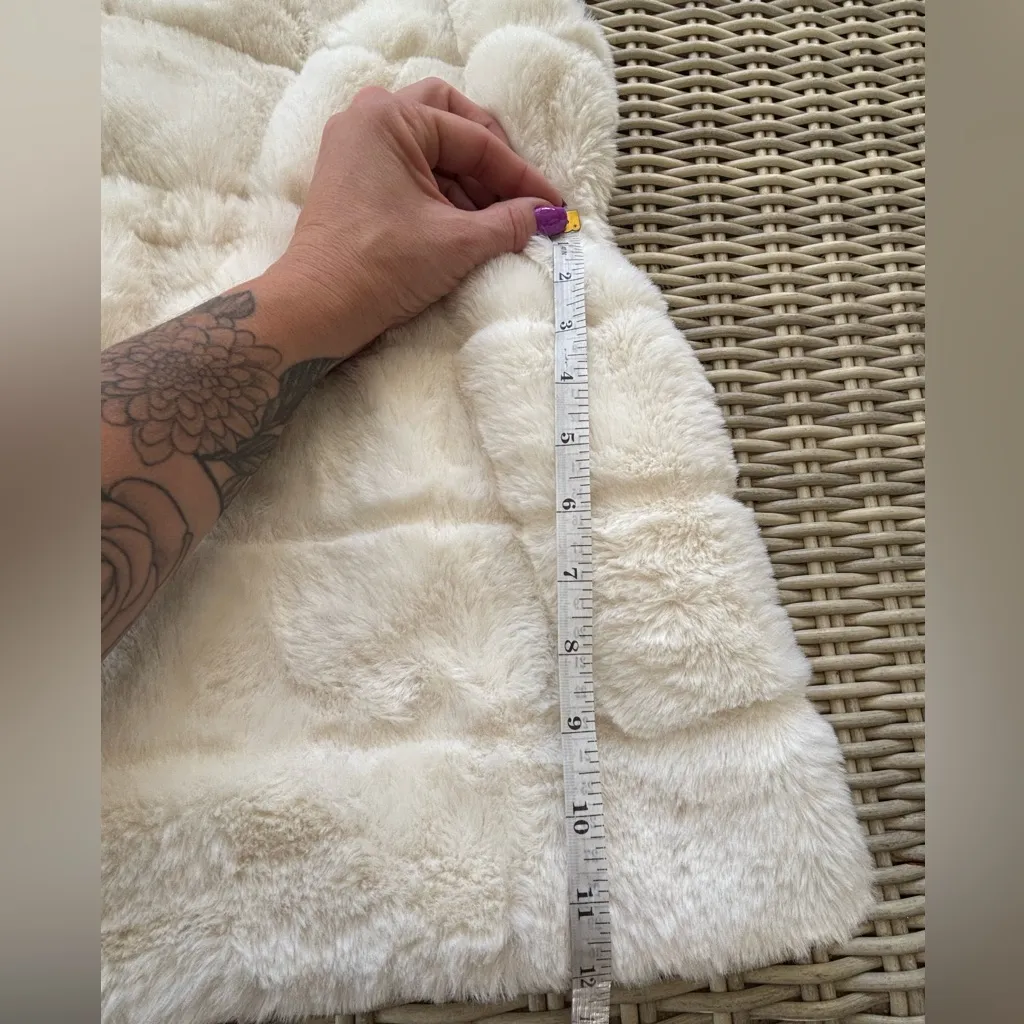 Talbots Tie Waist Faux Fur Vest medium workwear holiday occasion classic‎ - Image 12