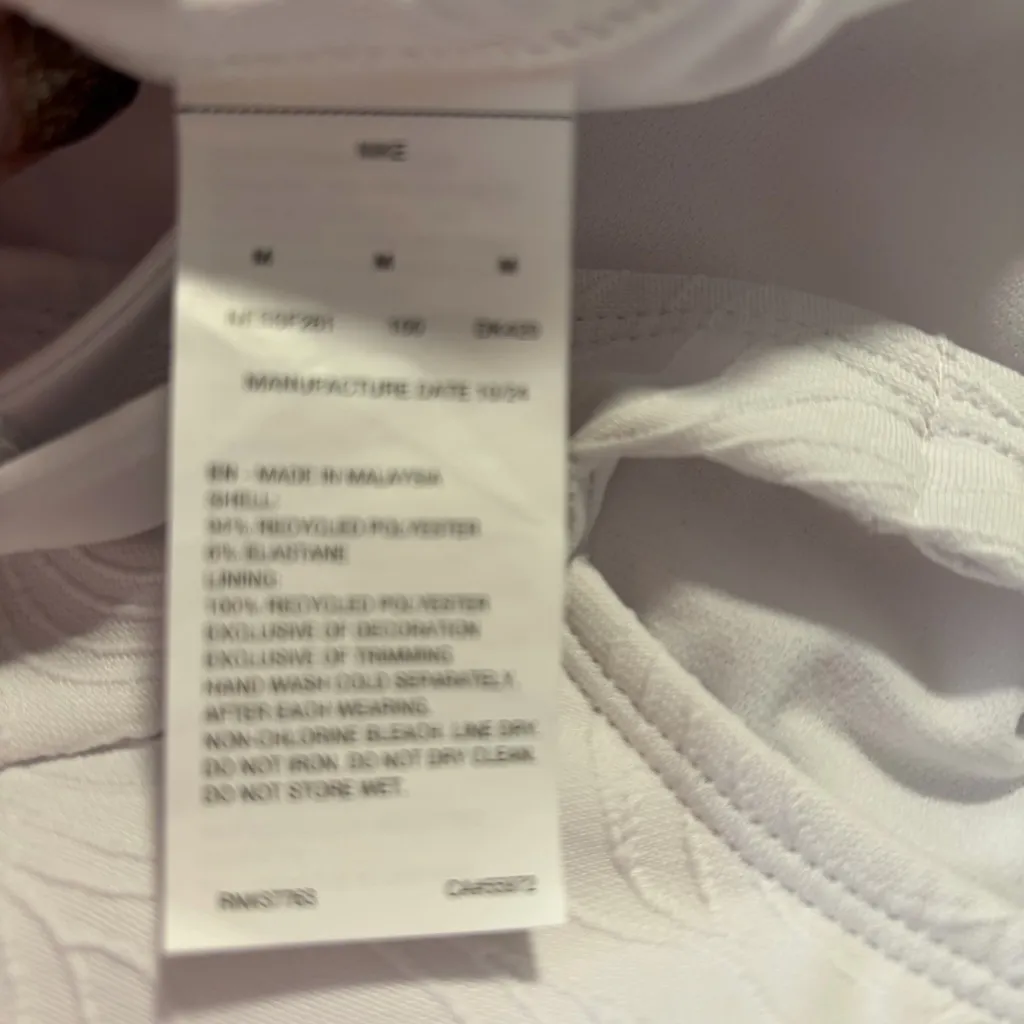 Nike V-Neck Jacquard One Piece Swimsuit NWT size Medium White Bathing Suit - Image 12