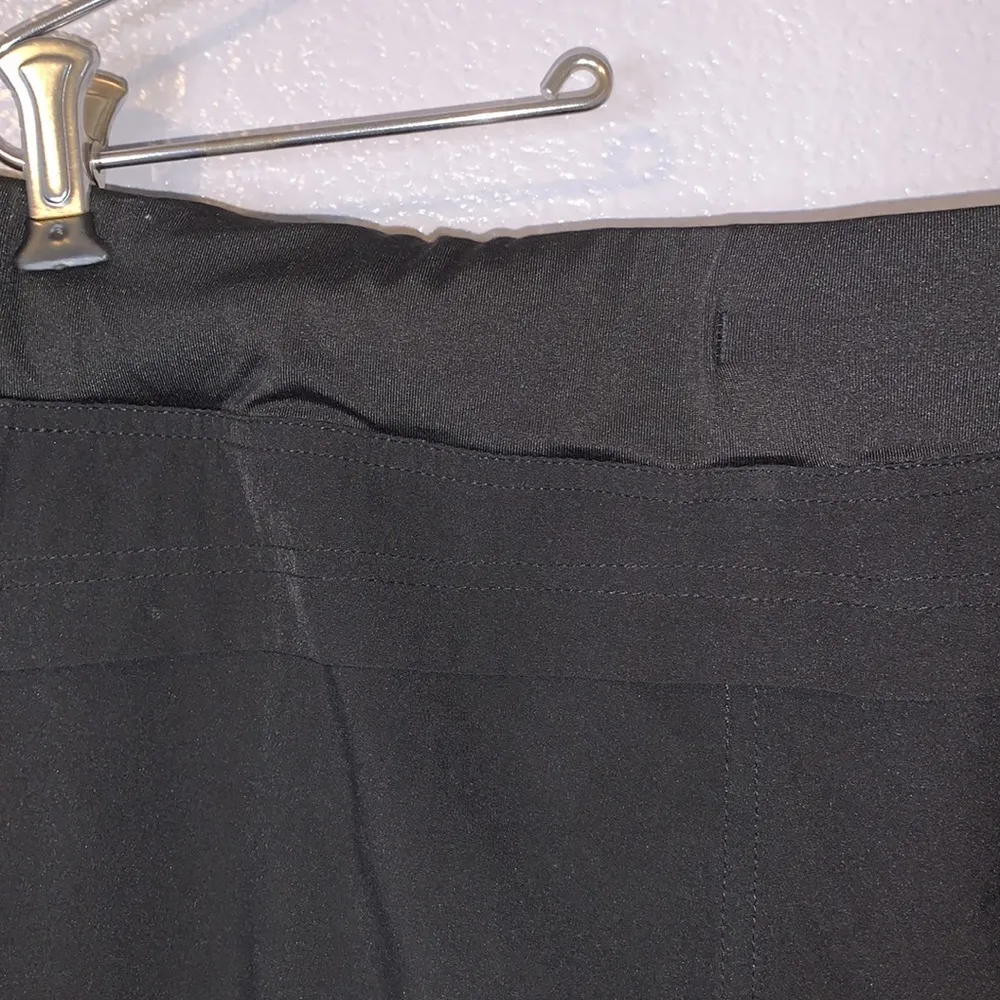 Kyodan  black workout running athletic shorts with pockets - Image 5