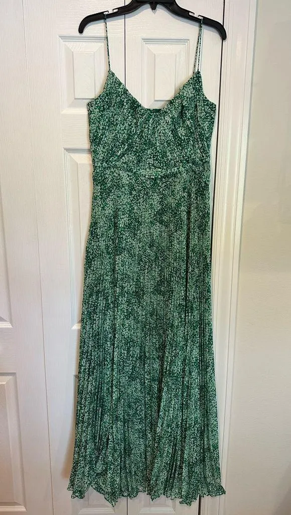 ML Monique Lhuillier Sylvia Pleated Chiffon Gown - Image 3