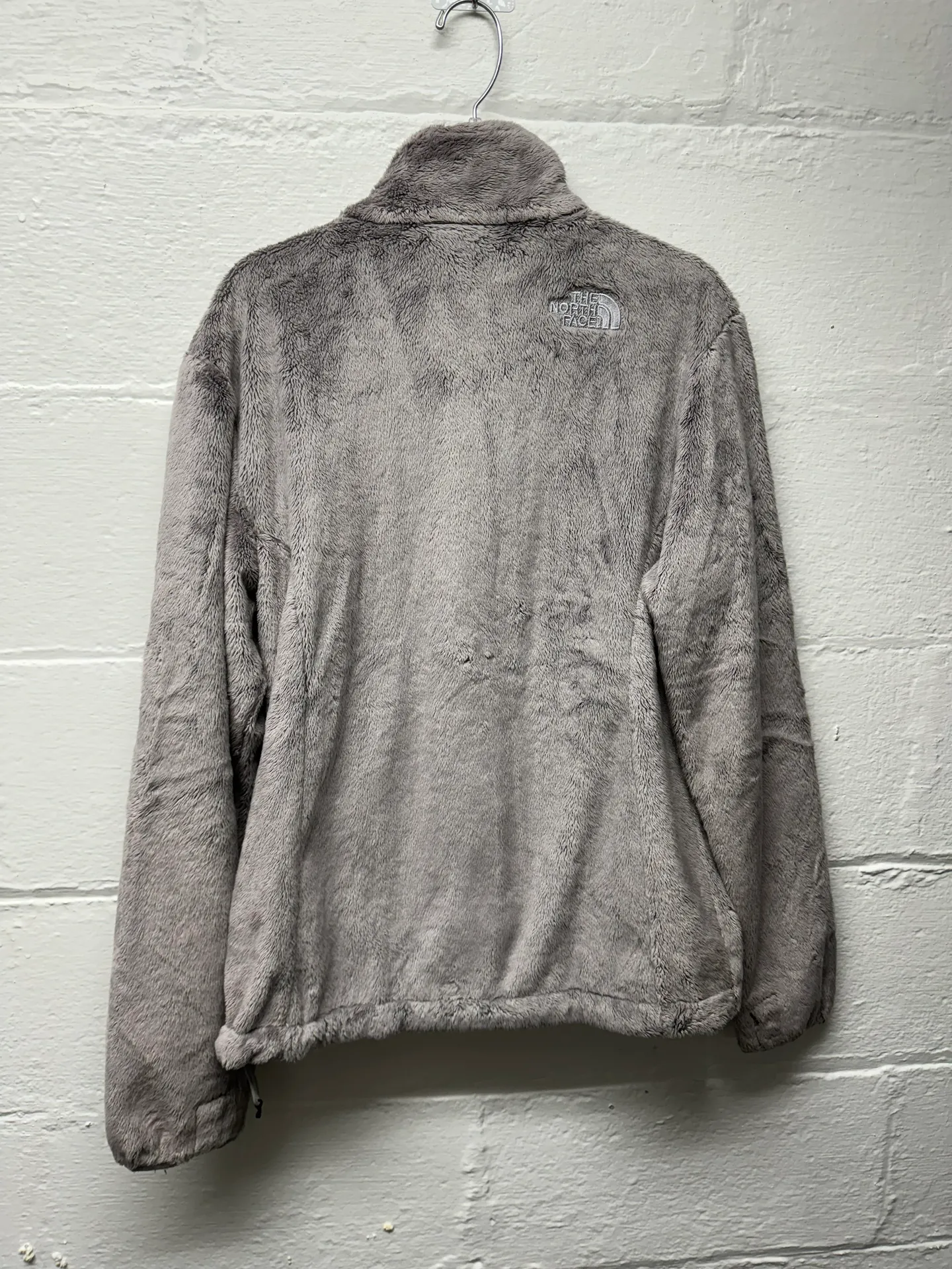 North Face Grey Fuzzy Fleece Jacket - Image 5