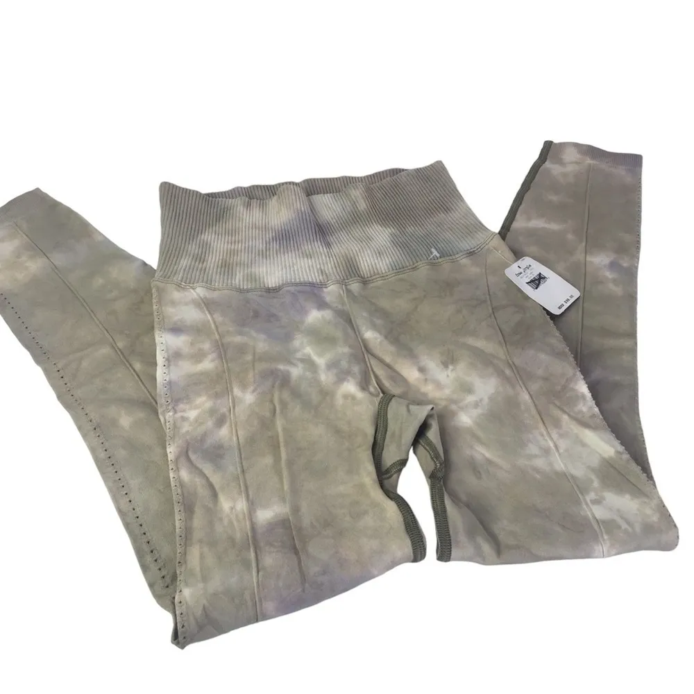 New FREE PEOPLE Movement Prisma Leggings X-Small tie dye - Image 3