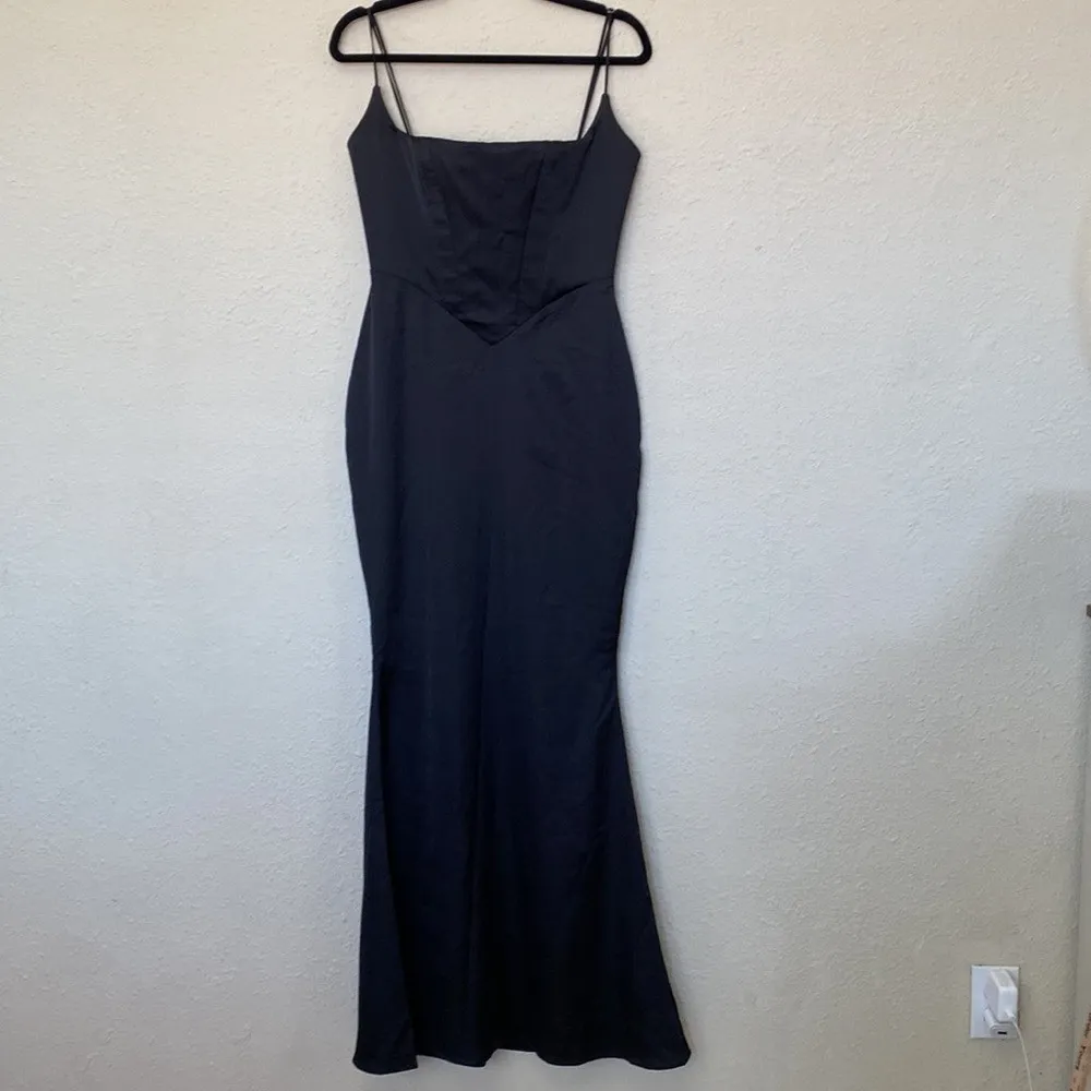 HOUSE OF CB 'Olivette' Black Satin Corset Maxi Dress NWOT size M - Image 4