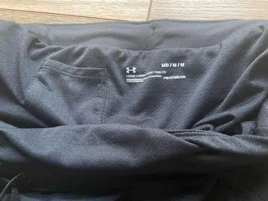 Under Armour Shorts - Image 4