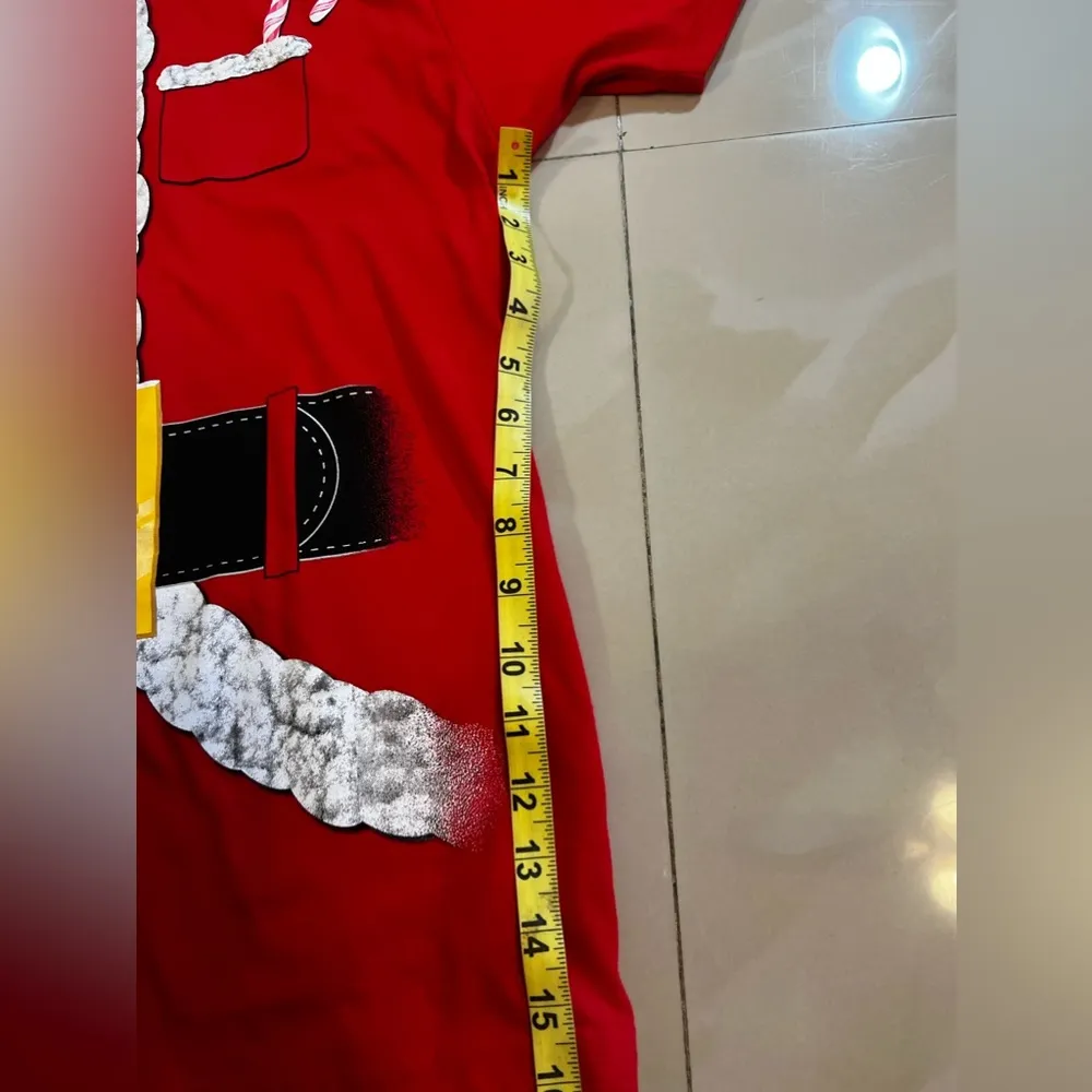 Ugly Christmas Men's 'Gold Buckle Santa' Short Sleeve T-Shirt Red Size M (38-40) - Image 7