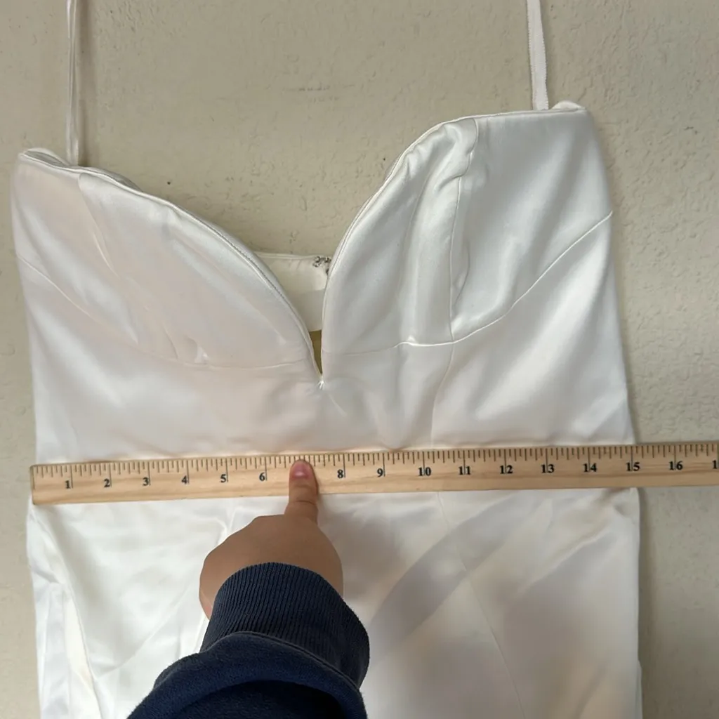 HOUSE OF CB‎ 'Giselle' Ivory Satin Strapless Bridal Gown NWOT size L - Image 6