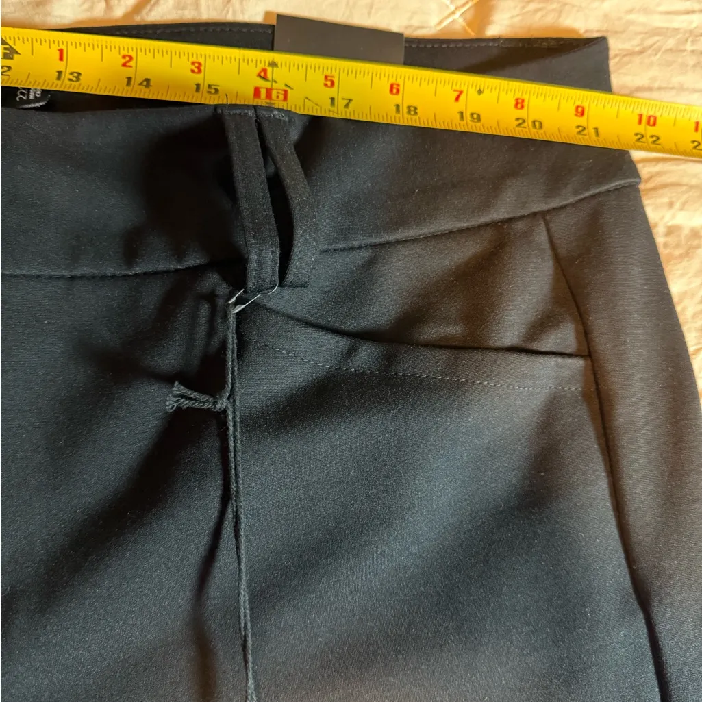 NWT Torrid Chic Black Women's Flare Pants size 22 - Image 5