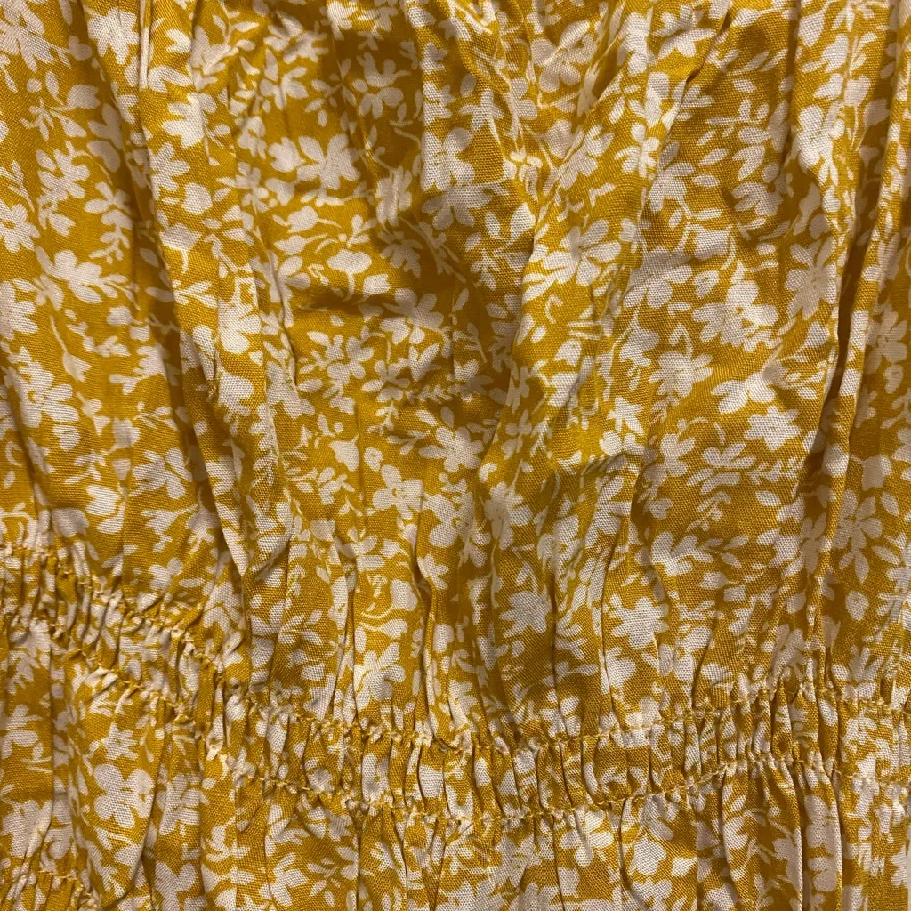 Papaya Chocolate Womens Tank Top M Medium Mustard Yellow White Daisies NWT - Image 2