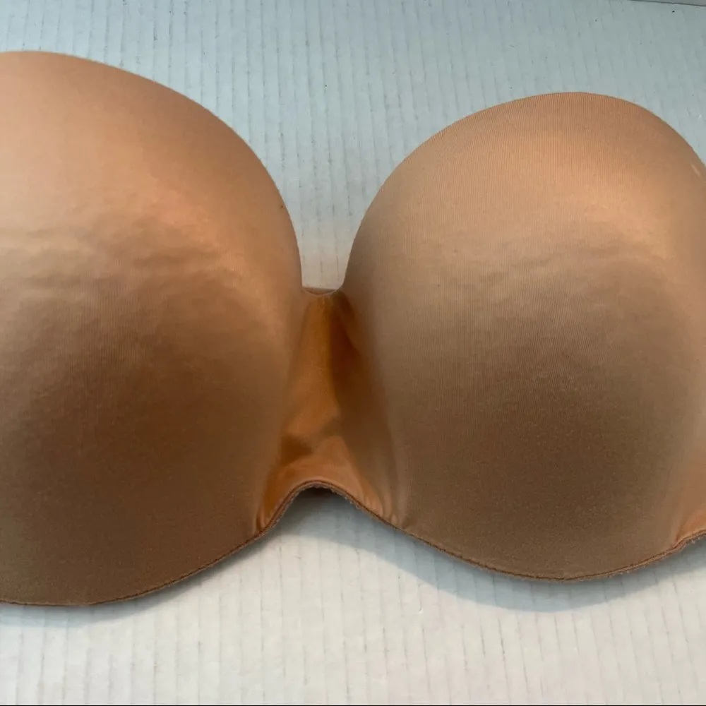 Victoria’s Secret Bra Body by Victoria Lined Strapless Bra in Beige Sz 32DDD GUC - Image 4