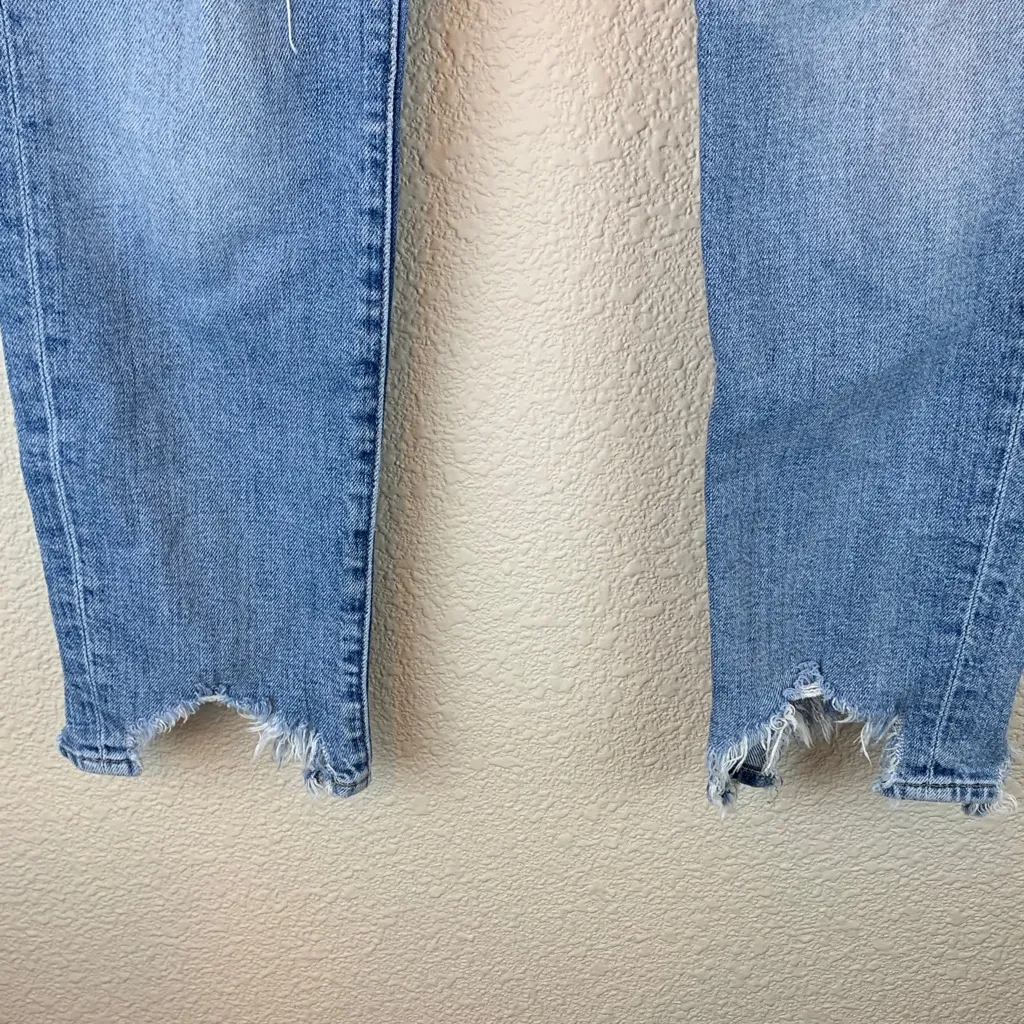 7 for all mankind sz 27 Roxanne ankle light wash distressed high rise causal - Image 8